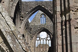 trintern_abbey_17.JPG